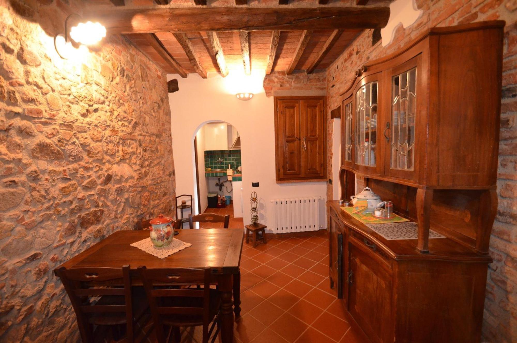La Divina Dimora Il Castello Degli Spiriti Magni Apartment Montepescali Стая снимка