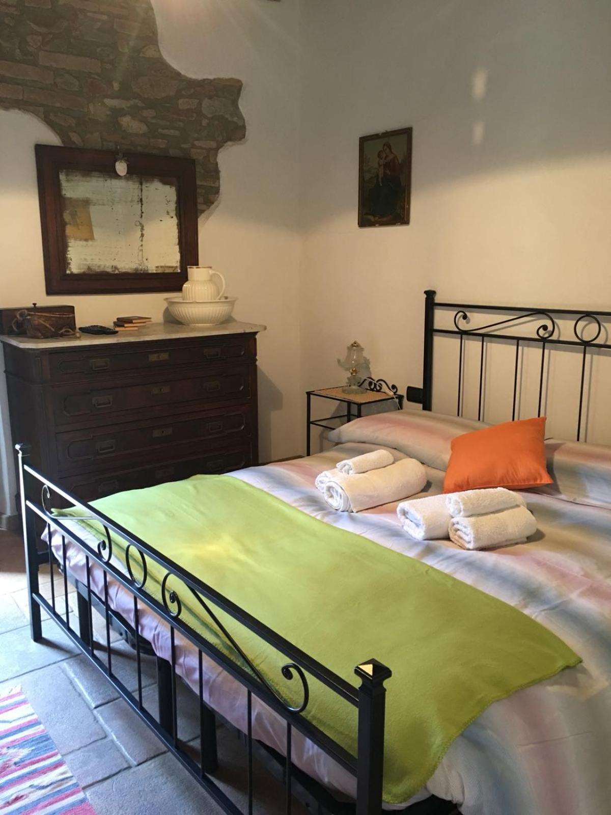 La Divina Dimora Il Castello Degli Spiriti Magni Apartment Montepescali Екстериор снимка