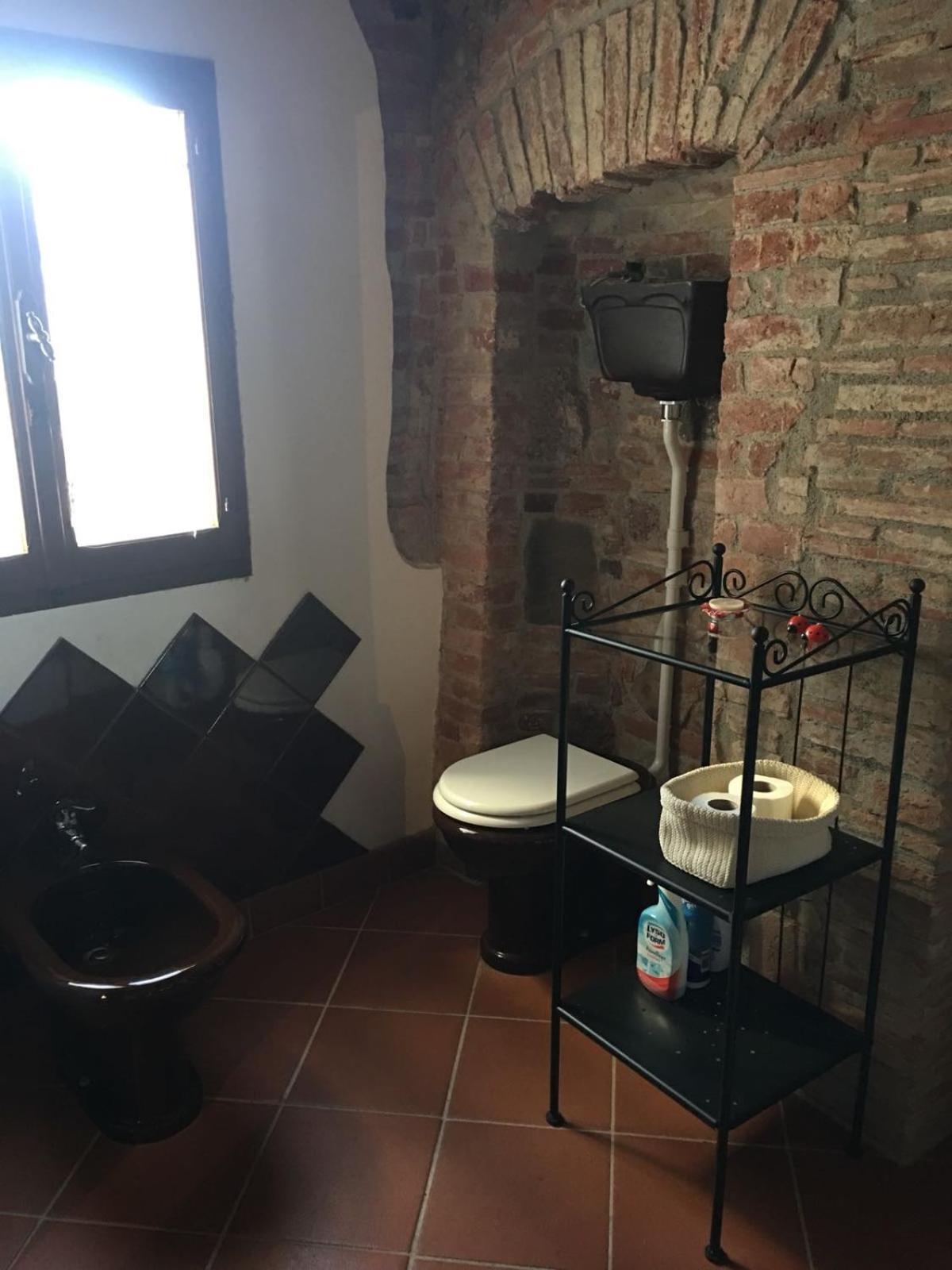 La Divina Dimora Il Castello Degli Spiriti Magni Apartment Montepescali Екстериор снимка