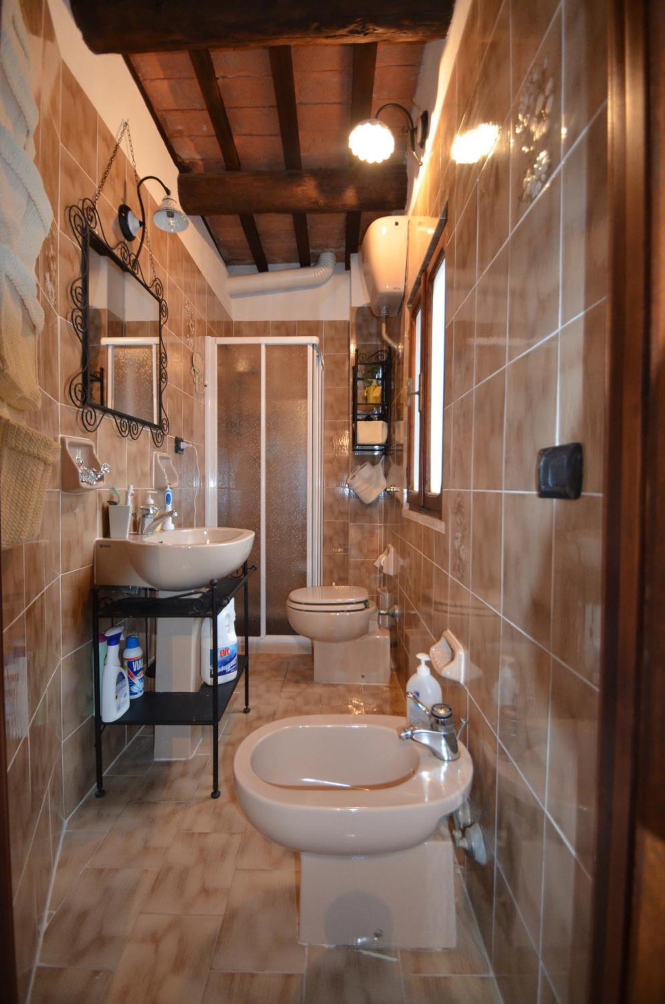 La Divina Dimora Il Castello Degli Spiriti Magni Apartment Montepescali Стая снимка