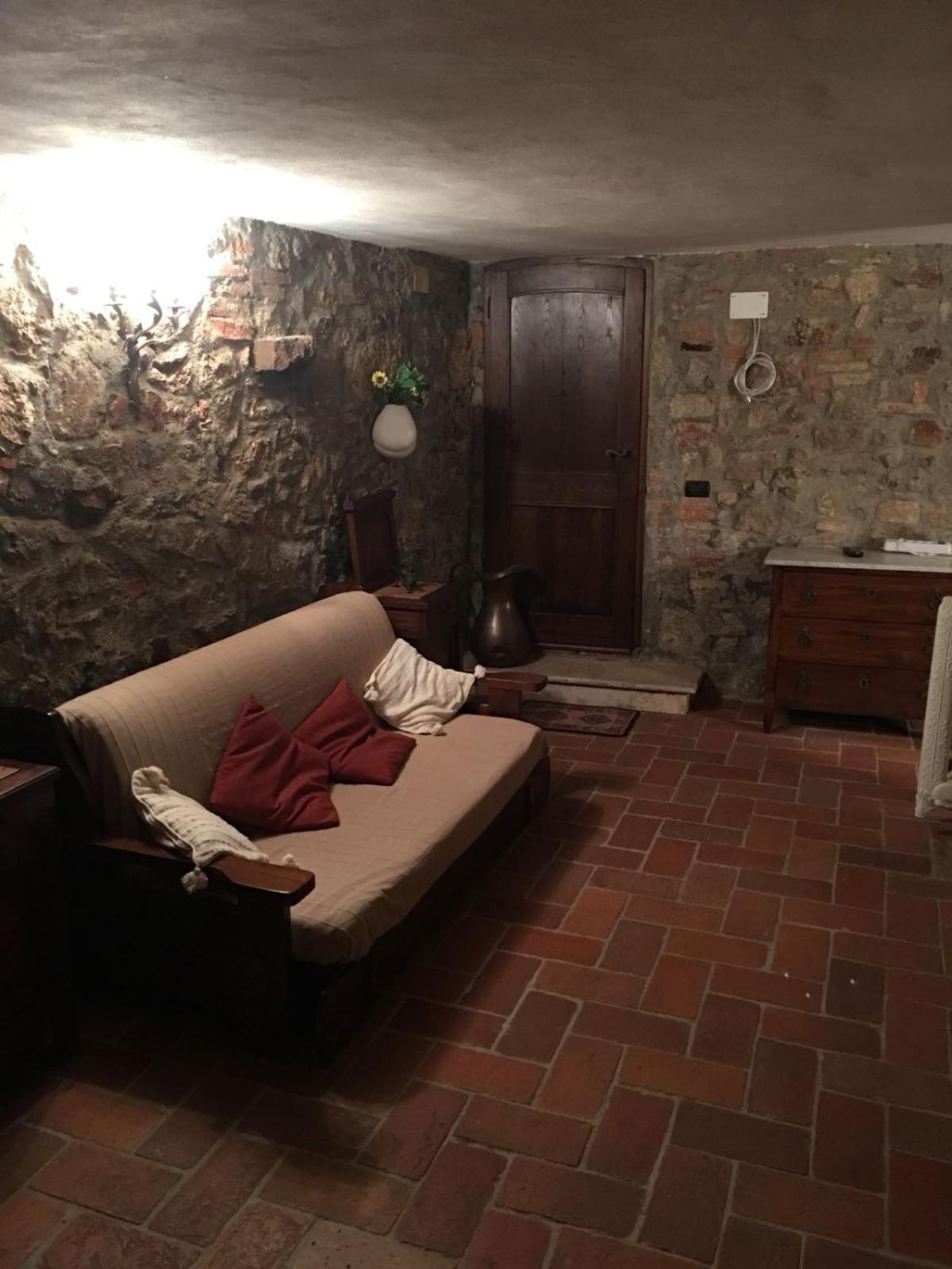 La Divina Dimora Il Castello Degli Spiriti Magni Apartment Montepescali Екстериор снимка